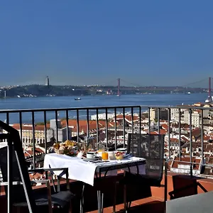 4* Hotel Solar Dos Mouros
